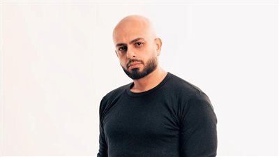 أحمد مراد: القراءة بالنسبالي عشيقة.. وبكيت في كتابة رواية 1919