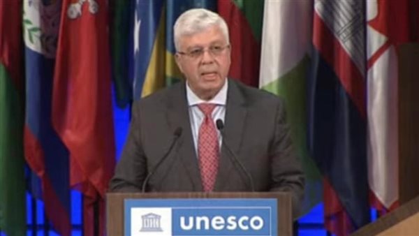 الدكتور محمد أيمن