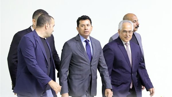 أشرف صبحي وزير الشباب