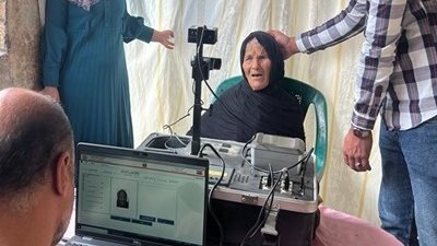 مهمة إنسانية.. الداخلية ترسل مأمورية لمنزل مسنة عمرها 102 عام بالشرقية لتجديد بطاقة الرقم القومي | صور