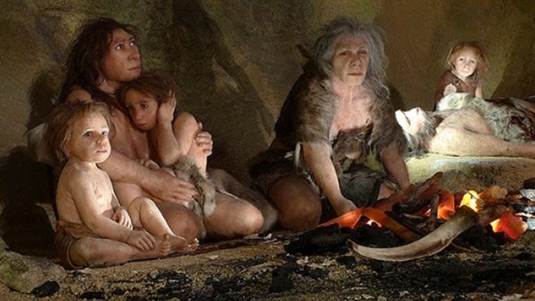 أطفال العصر الحجري