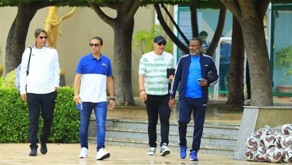 الجهاز الفني لمنتخب