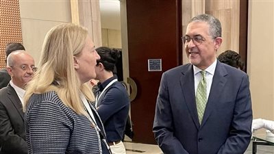 رئيس الهيئة العامة للاستثمار ووزيرة الدولة للشؤون الاقتصادية في سويسرا يبحثان الفرص الاستثمارية في مصر