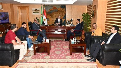 محافظ الفيوم يوجه بسرعة إنهاء الأعمال الإنشائية للمركز الطبي بالريان لخدمة المواطنين