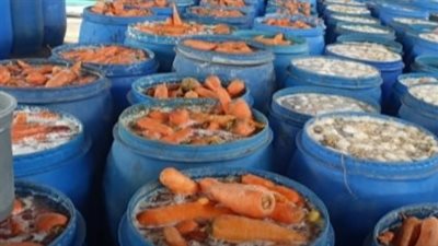 ضبط 11.5 طن مخلل وملح طعام داخل مصانع بدون ترخيص في البحيرة