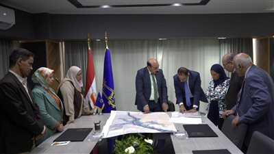 محافظ أسوان يعتمد لوحات مشروع تدقيق مواقع التجمعات العمرانية لمركز إدفو