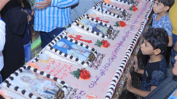 تورتة بطول 5 أمتار