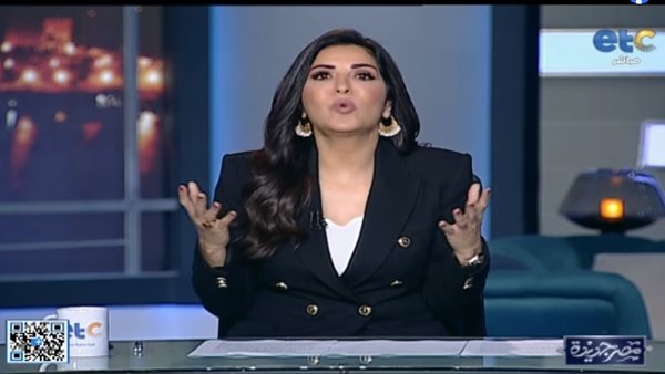  الإعلامية أنجي أنور