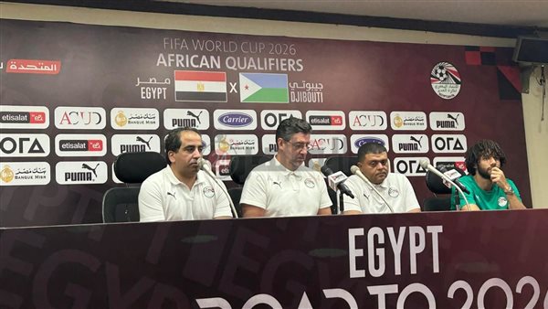 روي فيتوريا والنني