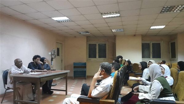 محاضرة بقصر الثقافة