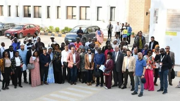 جانب من زيارة الوفود