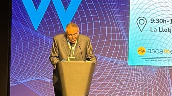 أحمد الوكيل يفتتح