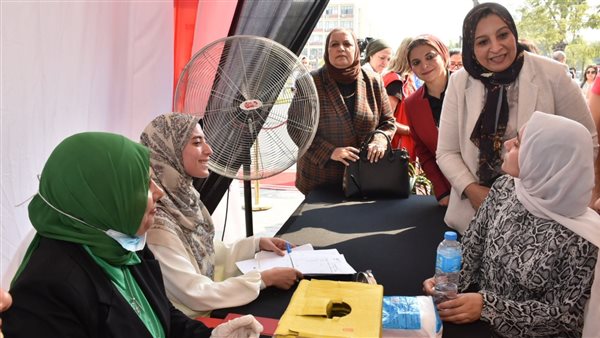 جامعة عين شمس 