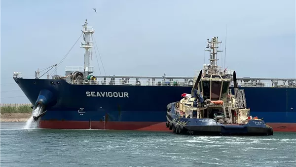 النقل البحري