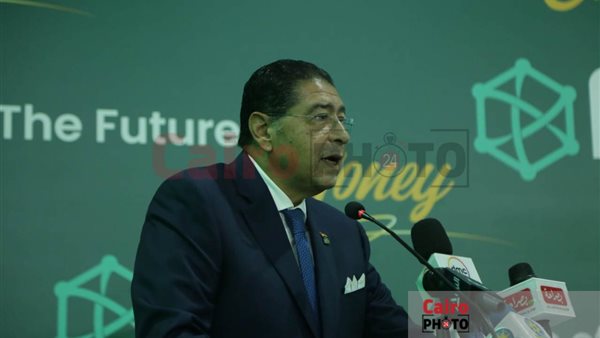 هشام عز العرب رئيس