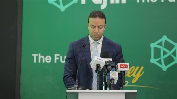 رامي أبو النجا نائب