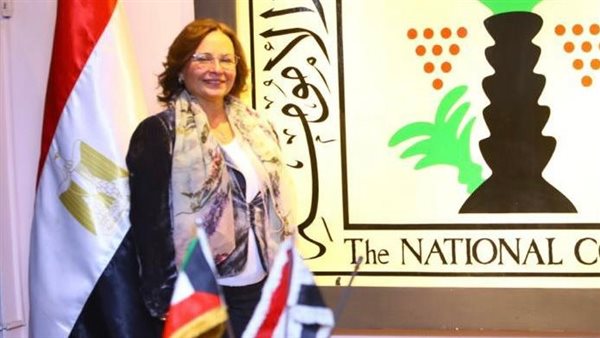 الدكتورة نيفين عثمان