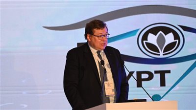 رئيس الأيوسكو: مواجهة التحديات العالمية وحماية المستثمرين تضمن نزاهة الأسواق المالية 