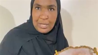 من أخصائية تحاليل للحرف اليدوية.. طبيبة سودانية تنجح في تأسيس مشروع أكسسورات الريزن| بث مباشر 