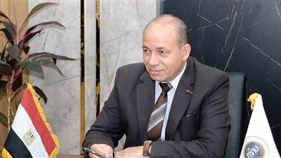 رئيس جامعة المنصورة يصدر قرارات عاجلة بشأن طالب متهم بالتحرش بتلميذة داخل مدرسة بالدقهلية 