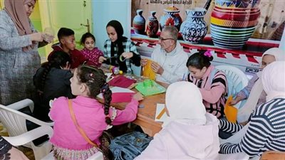 ورشة تعليم فنية من الفنون التراثية بمركز شباب الصلاحات بالدقهلية