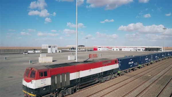 ميناء أكتوبر الجاف