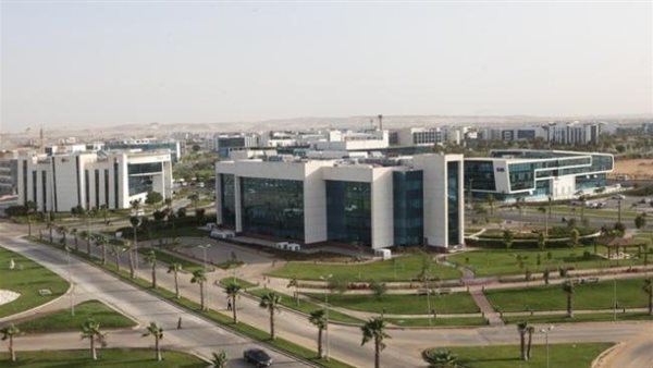 شركة - ارشيفية 