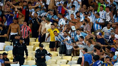 عقوبات منتظرة على البرازيل بعد أحداث ماراكانا بمباراة الأرجنتين.. اللوائح تكشف