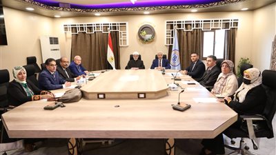 رئيس جامعة الأزهر يترأس اجتماع المركز الإقليمي للفطريات ويناقش رؤيته المستقبلية