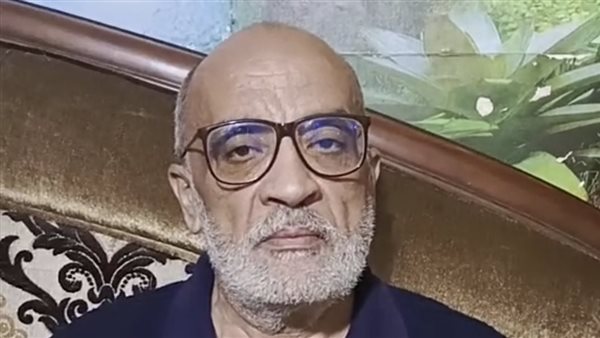 أيمن عاشور نجل الحاجة