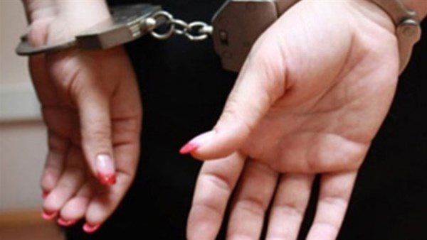 القبض على متهمة