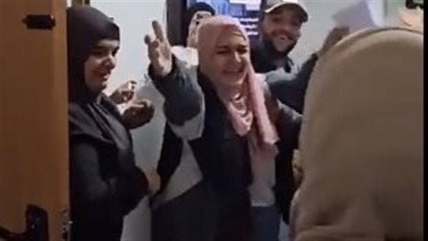 الإفراج عن الأسيرة