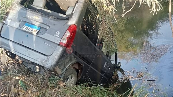 انقلاب سيارة بترعة