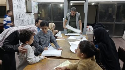 في عيد الطفولة.. ثقافة أسيوط تنظم قوافل ثقافية لاكتشاف المواهب بالمدارس | صور