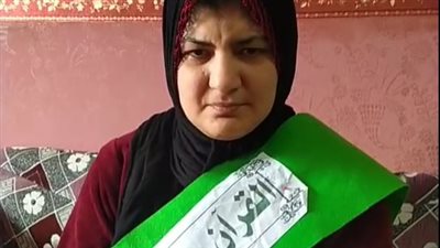 مصابة بشلل أطفال وقلبها في اليمين.. سامية سعيد أجادت حفظ القرآن كاملًا بالمنوفية| بث مباشر