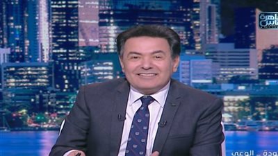 خيري رمضان عن مصدر رفيع المستوى: لا خفض لقيمة الجنيه أمام الدولار بعد الانتخابات الرئاسية