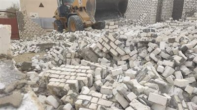 رفع 777 حالة إشغال مخالف و15 حالة تعدٍ على الأراضي الزراعية بالبحيرة