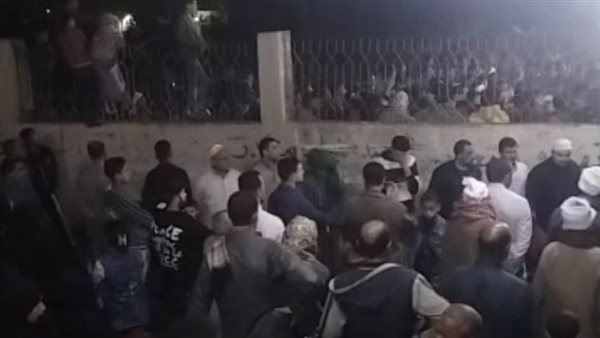 جانب من الجنازة