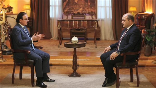 حوار الإعلامي محمد