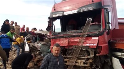 محافظ المنيا يعلن صرف تعويضات عاجلة لأسر ضحايا الطريق الصحراوي 