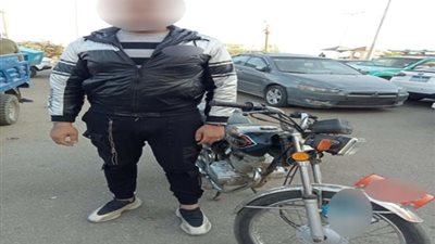 استعرض بالدراجة والسلاح.. ضبط صاحب فيديو الحركات الاستعراضية بالطريق الدائري