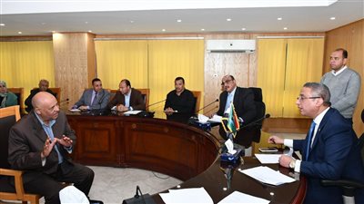 محافظ الفيوم يوجه بتوفير العلاج على نفقة الدولة لعدد من الحالات 