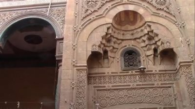 بينهم مفتش آثار.. حبس 3 متهمين في واقعة سرقة 4 لوحات أثرية بالدقهلية | بث مباشر