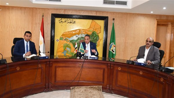 محافظ الفيوم يتابع