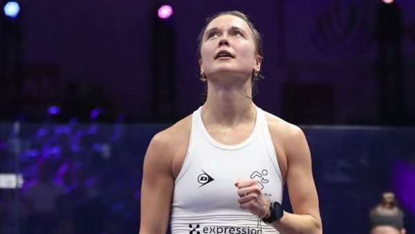 البلجيكية تين جيليس