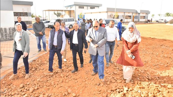 محافظ أسيوط