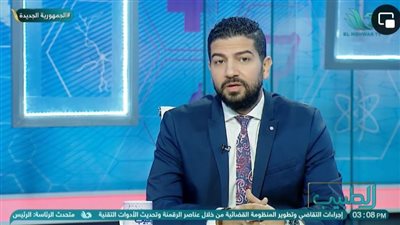 استشاري طب أطفال يوضح أعراض الإصابة بالفيروس المخلوي التنفسي