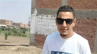 مصرع شاب من المنيا سقط من أعلى نخلة بالسعودية.. وأسرته: عريس جديد 
