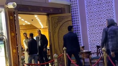 بدء عزاء طارق عبد العزيز في مسجد الشرطة بالشيخ زايد | بث مباشر