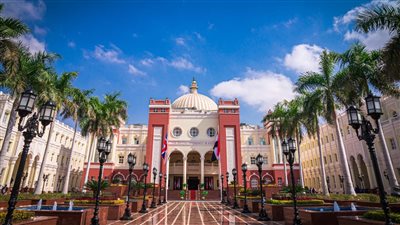 الجامعة البريطانية في مصر تشارك بمؤتمر قمة المناخ COP28 بمدينة دبي